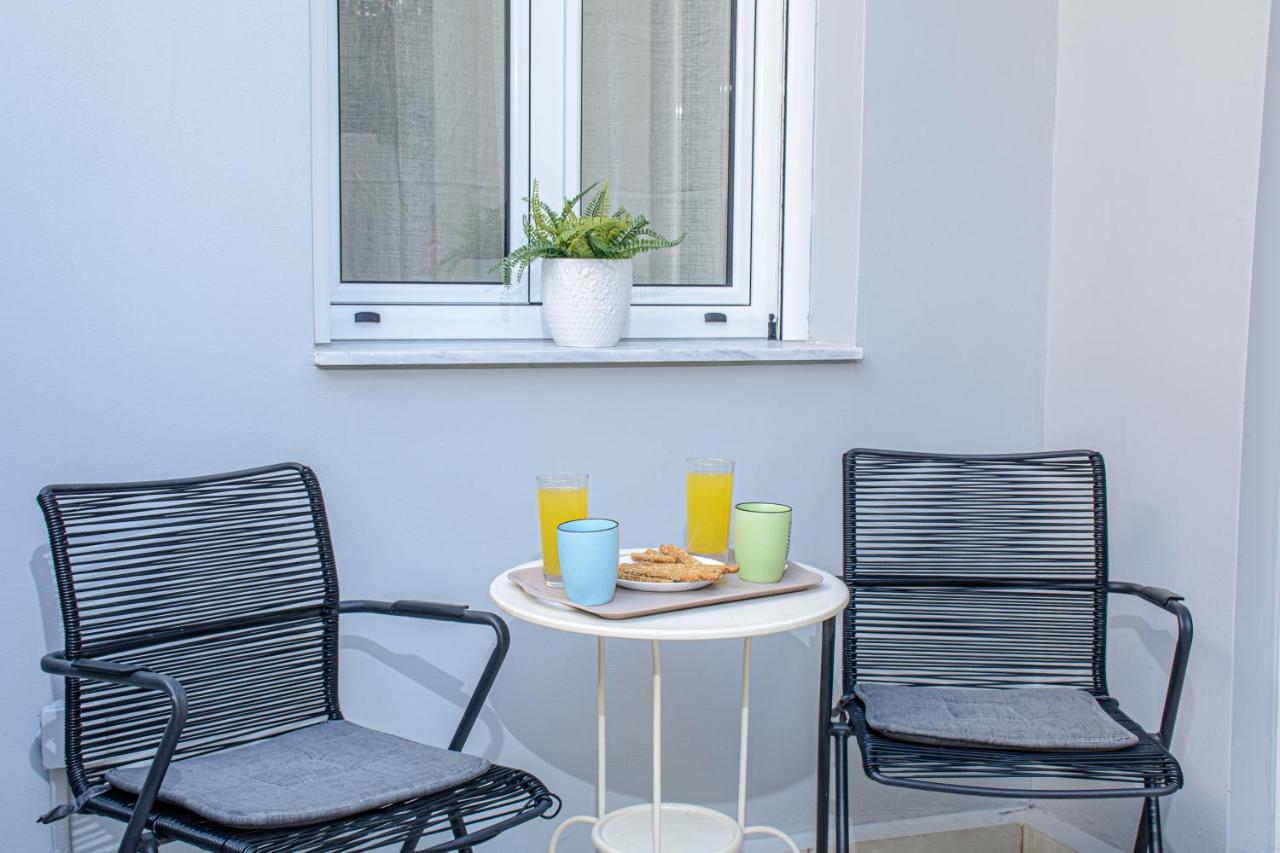 J&T Apartment - 150M From The Beach 扎金索斯镇 外观 照片